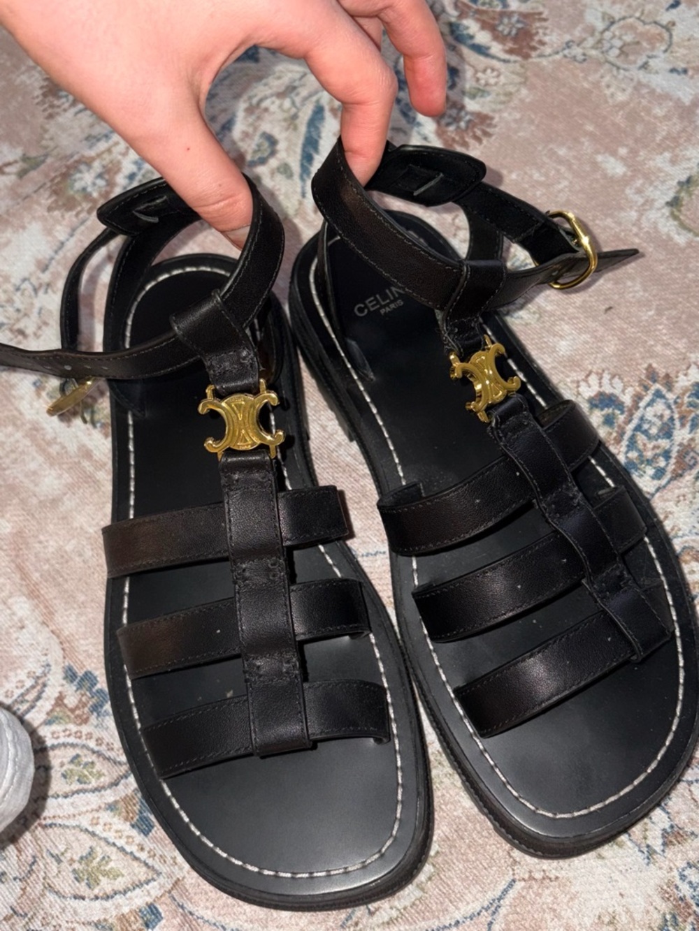 CELINE CLEA TRIOMPHE GLADIATOR SANDAL in CALFSKIN Gold logo - Picture 6 of 8